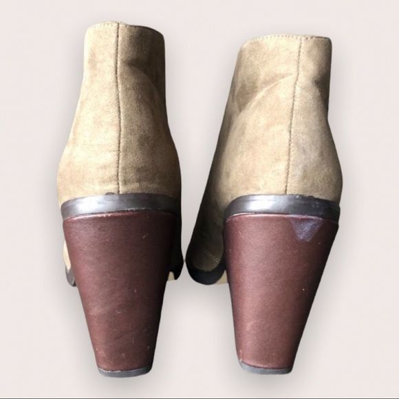 ⚜️ Steve Madden Jaysoni Chunky Heel Ankle Booties ⚜️ - Picture 6 of 10